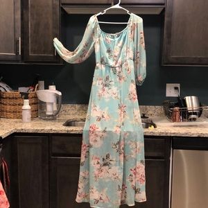 Off Shoulder Floral Maxi Dainty Hooligan Large